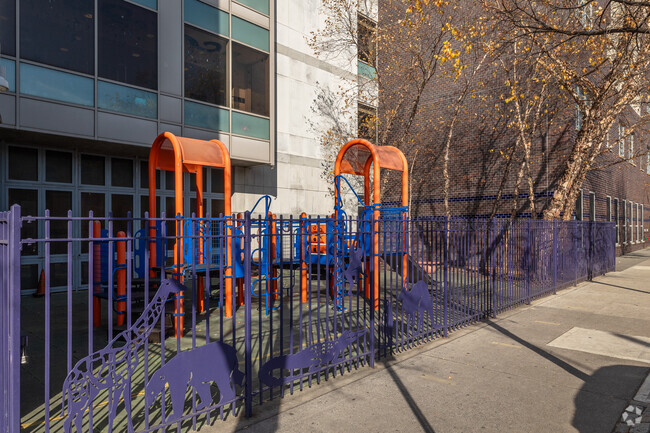 The school’s minority student enrollment is 90%.