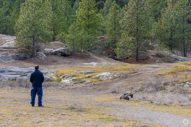 Dishman Hills offers lots of outdoor space for lots of recreation.