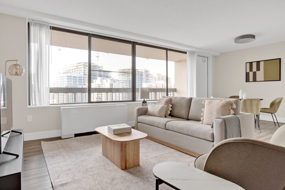 1515 Richmond Hwy unit ID8292A, Arlington, VA 22202 - photo 1