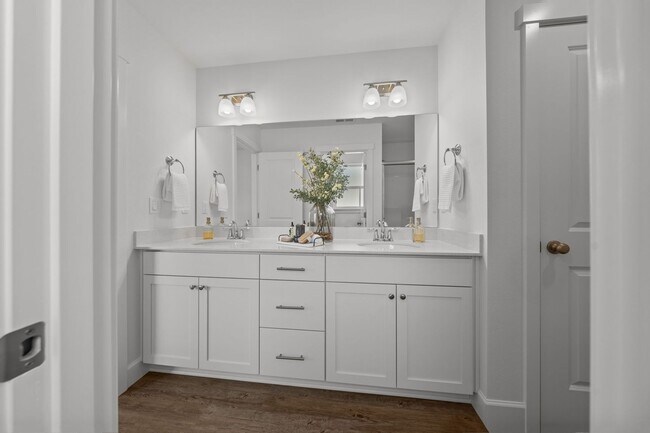 885 E Kinsley Ave, Hermiston, OR 97838 - photo 3