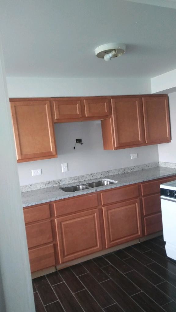 10380 Michael Todd Terrace Unit GE, Glenview, IL 60025