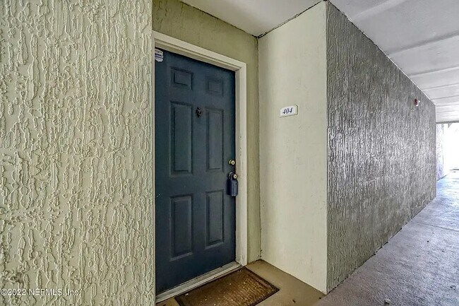 3591 Kernan Blvd S unit 404, Jacksonville, FL 32224 - photo 5