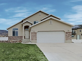 3721 Lake Vista Dr, Saratoga Springs, UT 84045