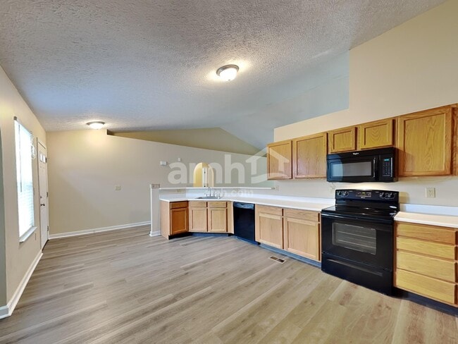 5691 Levi Kramer Blvd, Canal Winchester, OH 43110 - photo 4