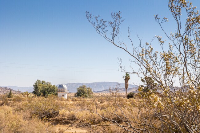 A private observatory invites stargazing under Landers’ clear desert skies.