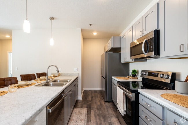 4BR, 4BA - 1,158SF - Kitchen