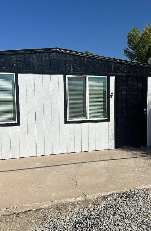 133 W Birdman Dr Unit 4, Tucson, AZ 85705