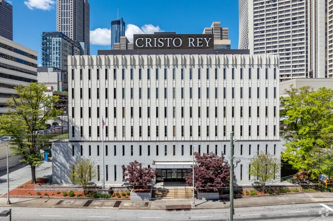 Cristo Rey Atlanta Jesuit High School earns a B+ grade from Niche.