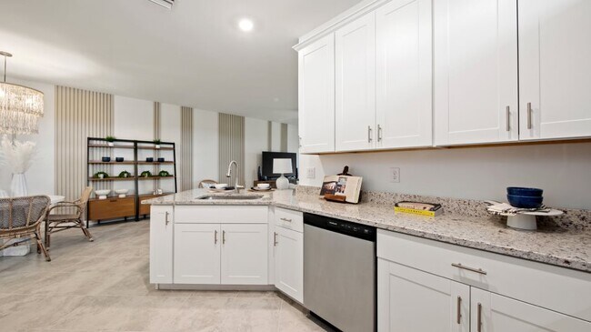 15232 Lyla Terrace unit 36035958, Lakewood Ranch, FL 34211 - photo 6