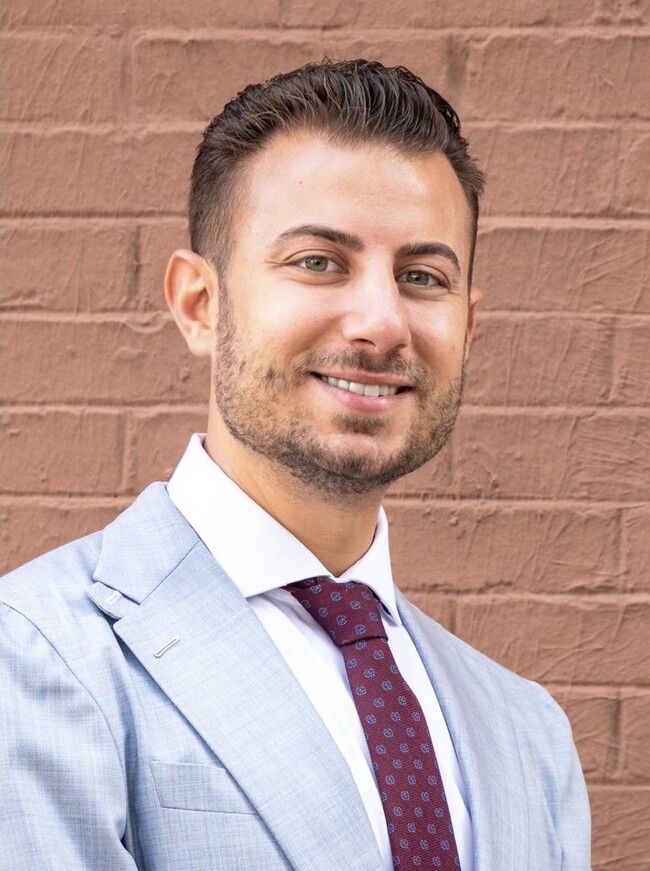 Agent Photo