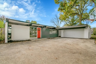 1912 Old Briar Rd, Highland Park, IL 60035