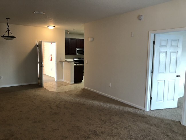 4917 Key Lime Dr unit 107, Jacksonville, FL 32256 - photo 7