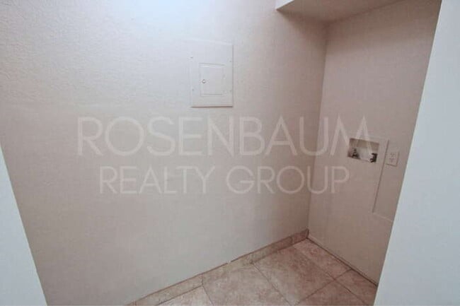 1495 E 29th Ave unit 3, Apache Junction, AZ 85119 - photo 6