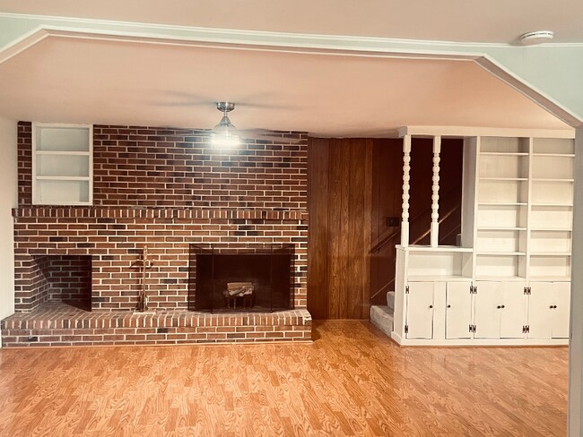 739 Homeplace Dr unit 739 Homeplace Drive,, Chapel Hill, NC 27517 - photo 4