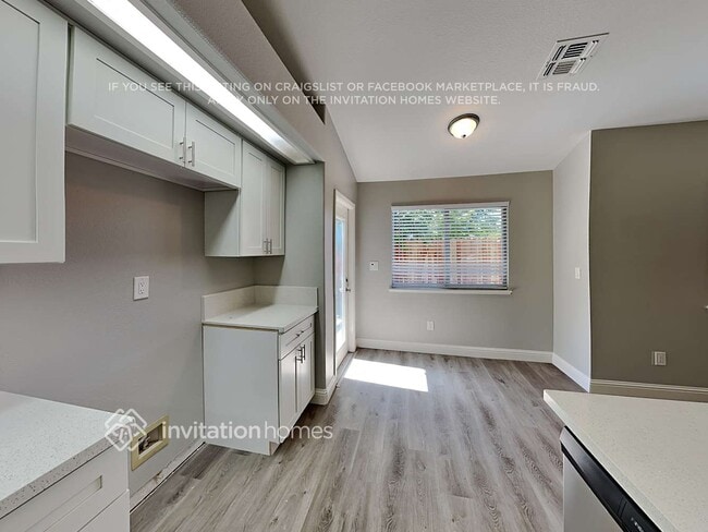 15 Whitestone Ct, Elk Grove, CA 95758 - photo 7