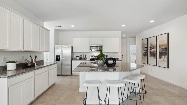 9324 S Holandes Dr, Apache Junction, AZ 85120 - photo 3