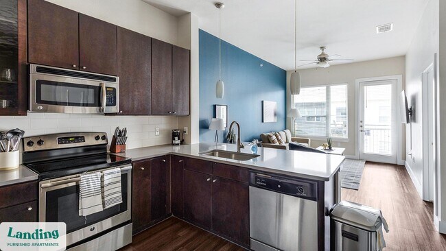 3501 Ross Ave unit 5038.1409649, Dallas, TX 75204 - photo 4