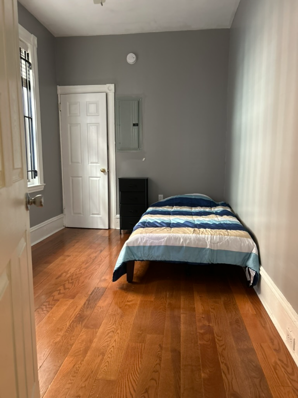 2233 N Park Ave, Philadelphia, PA 19132