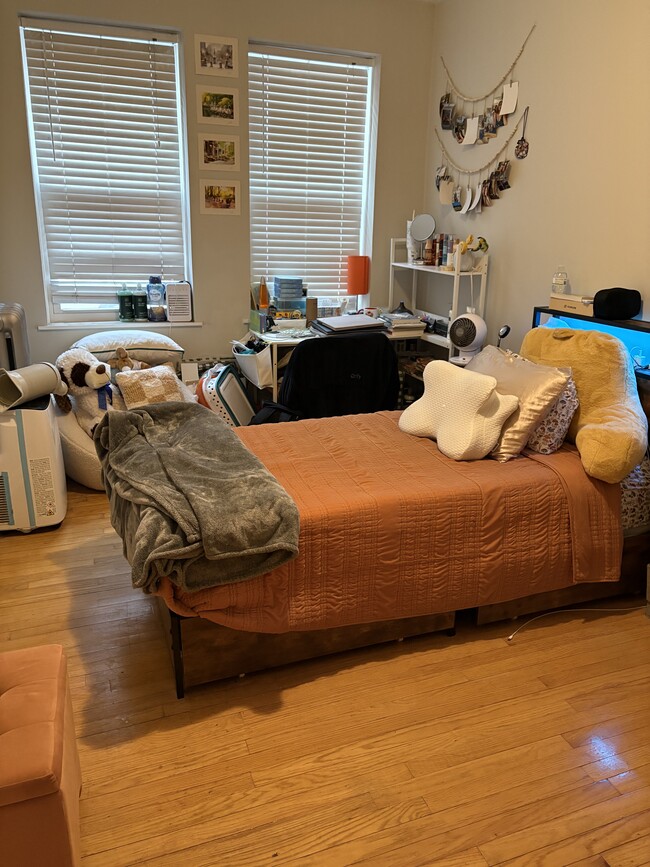 74 Joy St unit 2, Boston, MA 02114 - photo 4