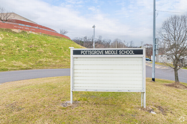 Pottsgrove Middle School is part of the Pottsgrove School District.