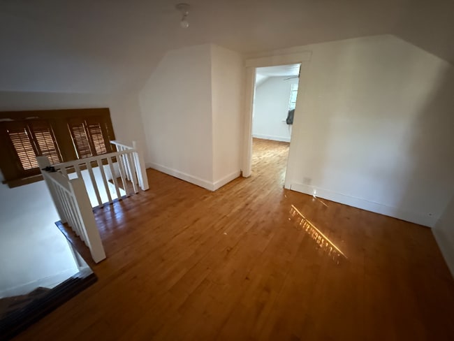 908 Island St, La Crosse, WI 54603 - photo 2