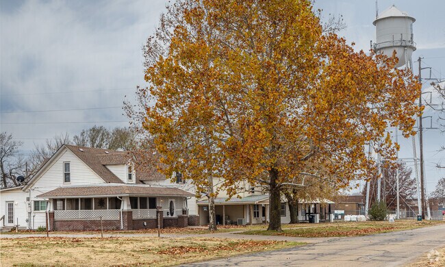A row of classic homes line this street in Stroud, Oklahoma.