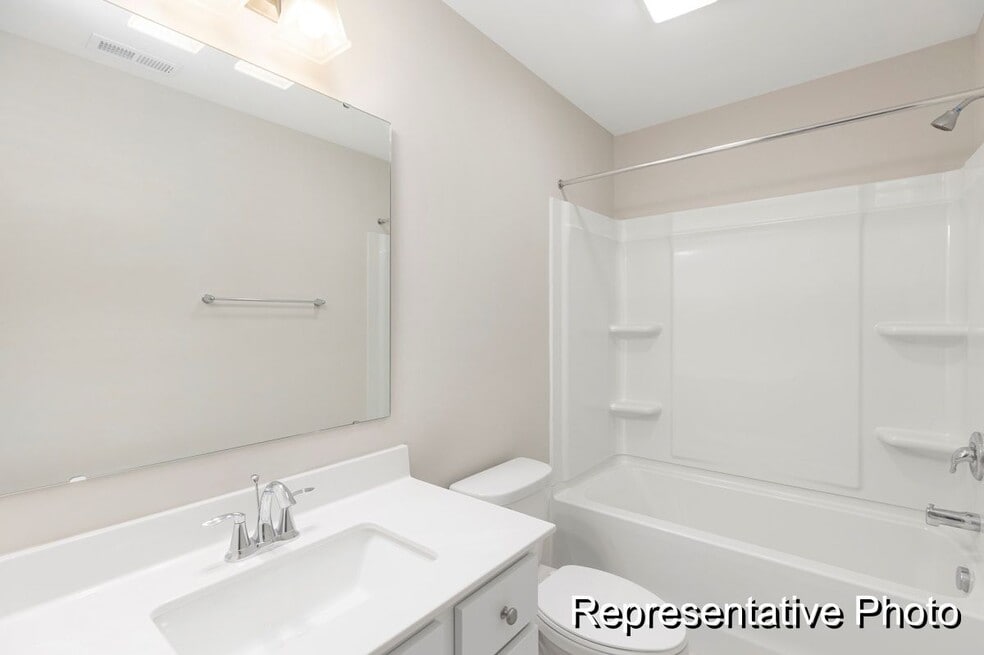 1027 House Finch Ave, Ravenel, SC 29470 - photo 1