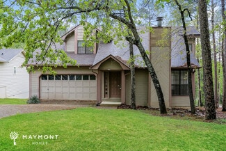 300 Shadow Ridge Dr, Little Rock, AR 72211