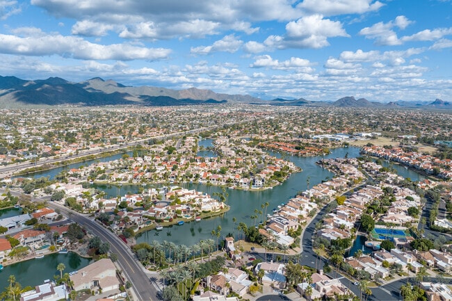 An overview of the Scottsdale Ranch community surrounding the scenic Lake Serena.