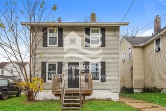 305 3rd St NW, Barberton, OH 44203