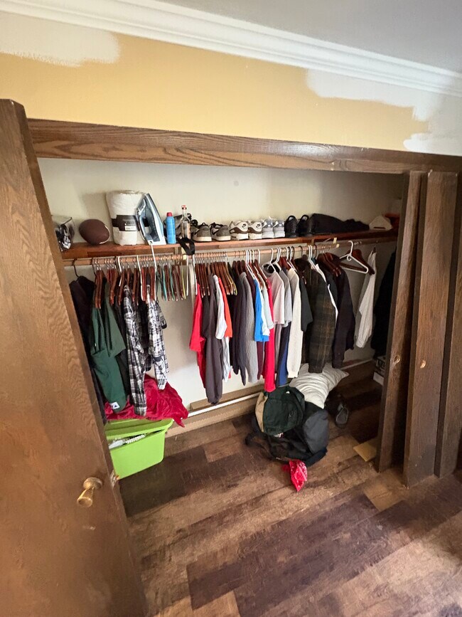 2076 Chateau Ct unit 206A, Grafton, WI 53024 - photo 3