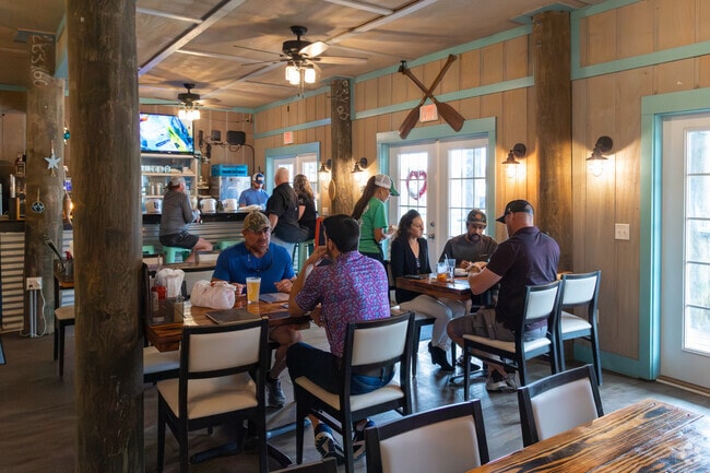 The Oar House Pub & Oyster Bar opened in 2020 and has quickly become a Freeport favorite.