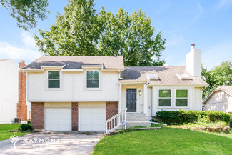 11413 W 106th St, Overland Park, KS 66214