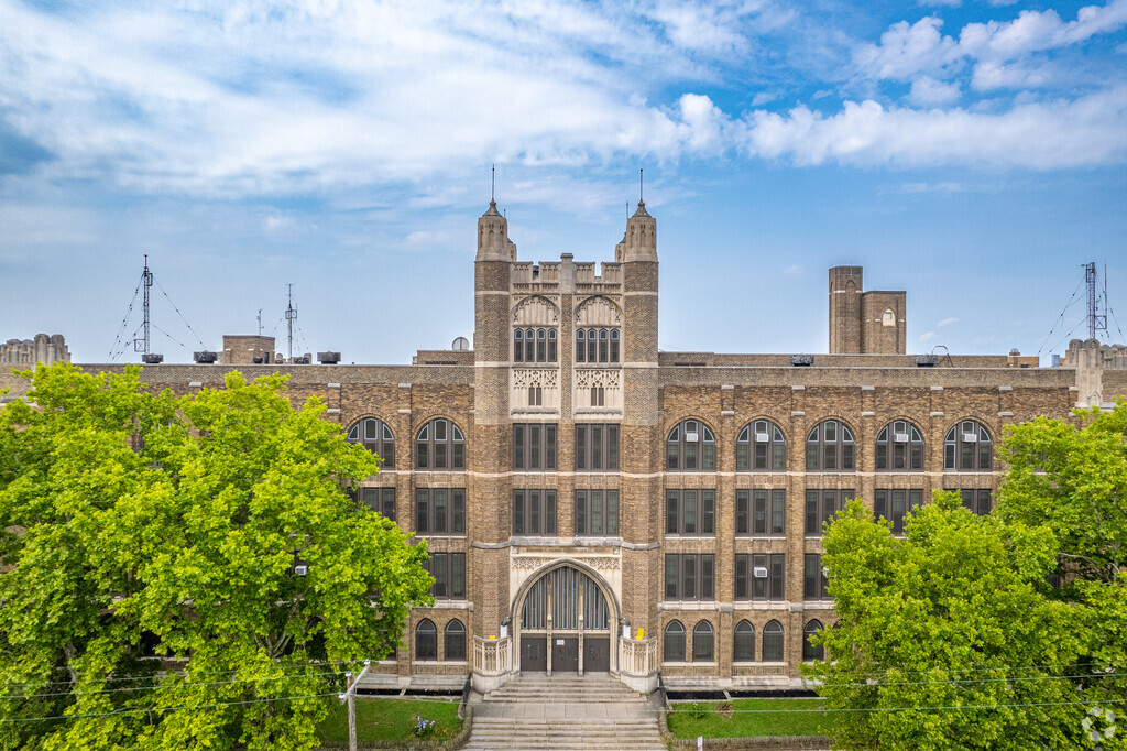 Philadelphia students grades 5-8 are taught at Tilden Middle School.