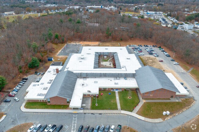 Frances Drake School Is a wonderful school for students to attend.