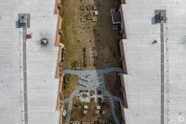 AL Burruss Elementary School features a garden and courtyard.