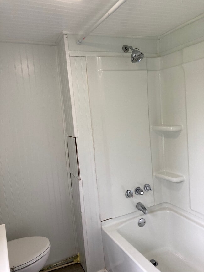 347 1/2 Kingwood St, Morgantown, WV 26501 - photo 3