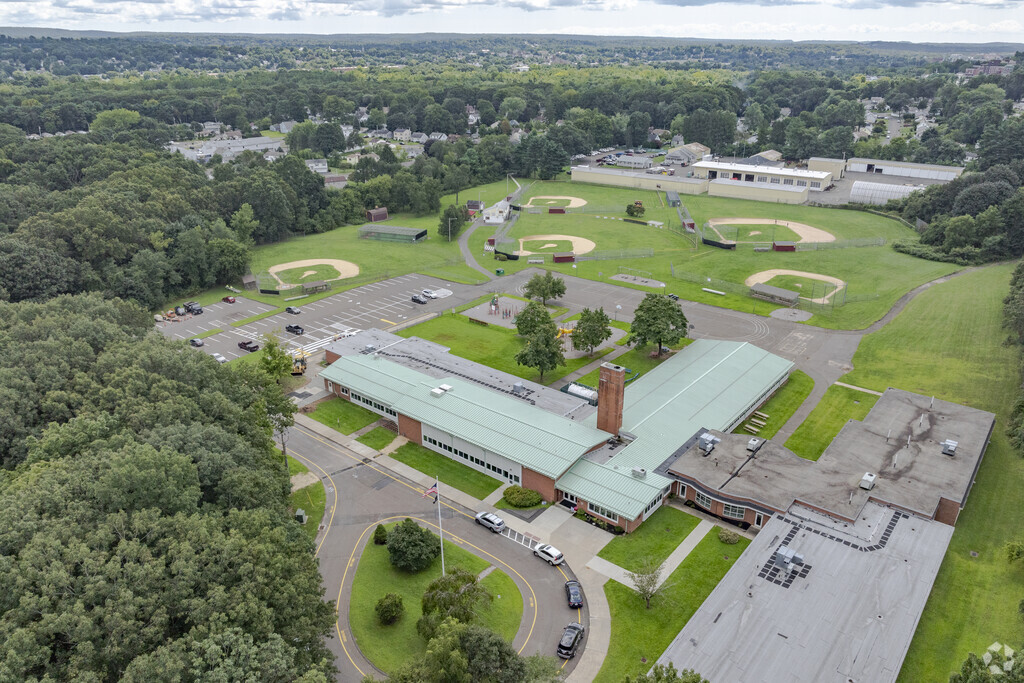 Parker Farms Elementary School is located at 30 Parker Farms Road in Wallingford, CT.