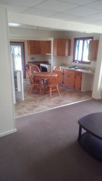 35 Orchard St Unit 1, Fredonia, NY 14063