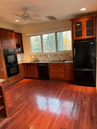 6124 Old Dominion Dr, McLean, VA 22101