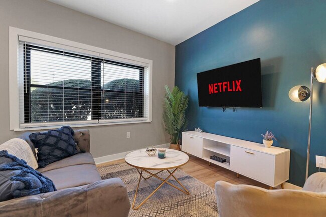 5015 Main St unit ID1366954P, Lisle, IL 60532 - photo 4