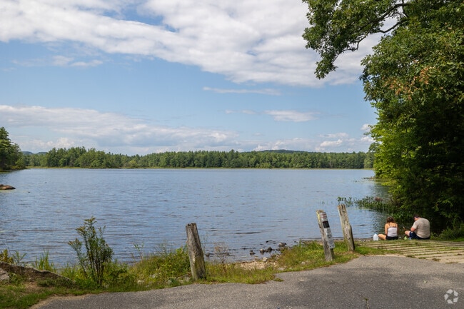 Kimball Pond in Dunbarton offers 965 acres of land with a lake and hiking trails.