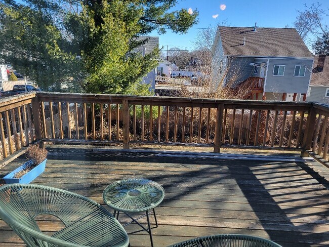 103 Fiat Ave unit 2nd floor, Cranston, RI 02910 - photo 3