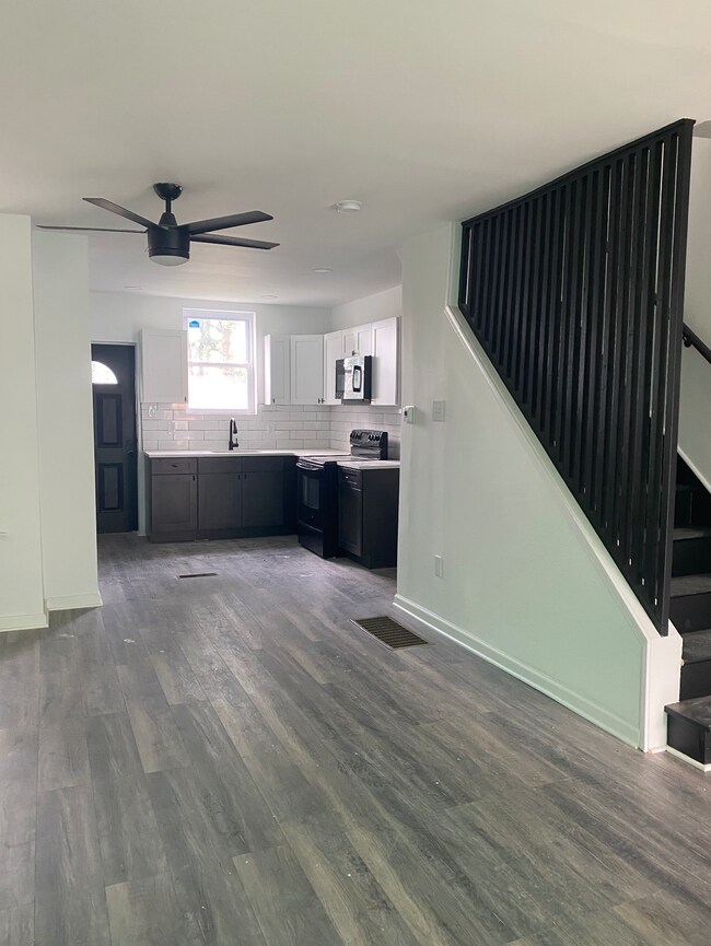 912 Pennell St, Chester, PA 19013