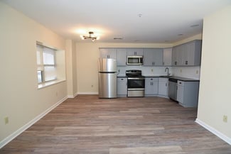 151 Ny-32 S Unit 10, New Paltz, NY 12561