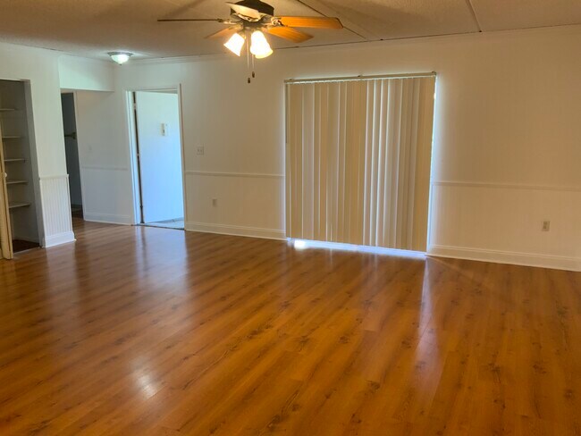 3135 Shady Dell Ln unit 144, Melbourne, FL 32935 - photo 5