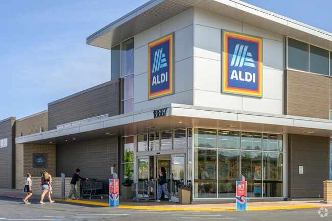 Hesperia Palisades residents can pick up groceries from Aldi which is only a couple short minutes away.