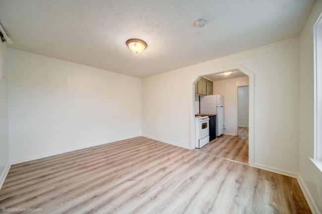 802 Pine St unit 4, Sandpoint, ID 83864 - photo 5