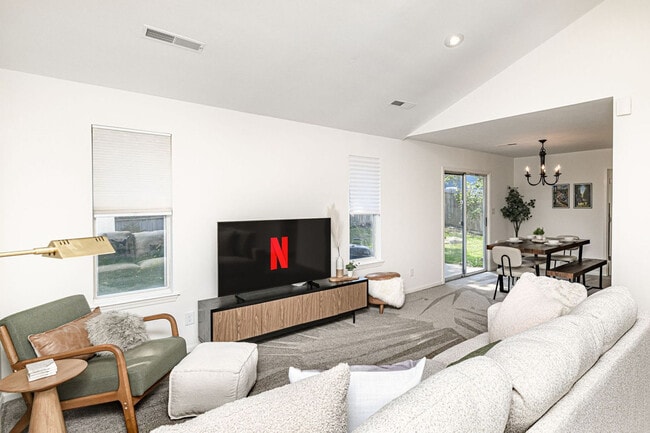 3628 Lupine Dr unit ID1319149P, Columbia, MO 65201 - photo 2