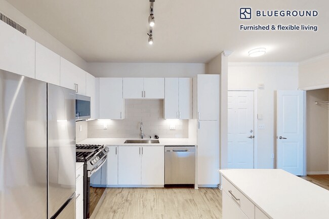 1579 E Jefferson Way unit FL2-ID4880A, Simi Valley, CA 93065 - photo 6